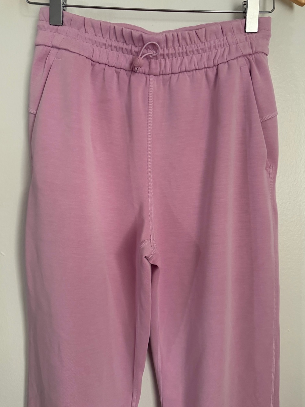 Lululemon Softstreme High Rise Pant
Regular Women Size 4 Pink Straight Leg - Picture 3 of 11